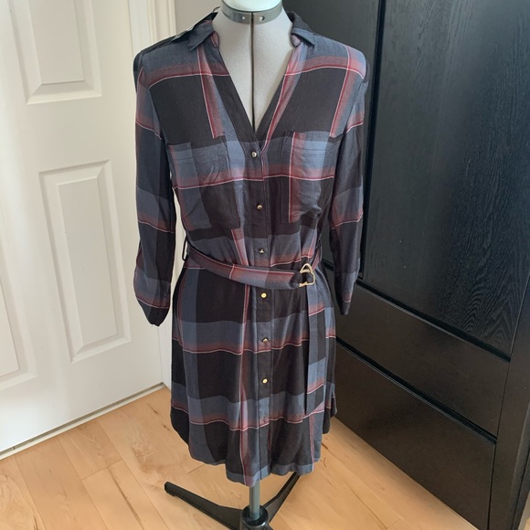 Dynamite Plaid Dress - Picture 1 of 7